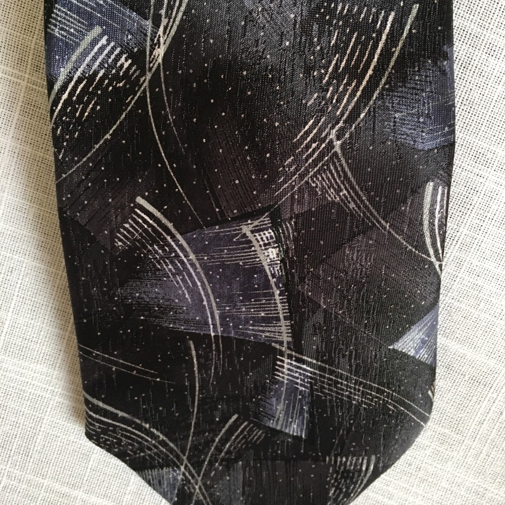 Men’s tie
